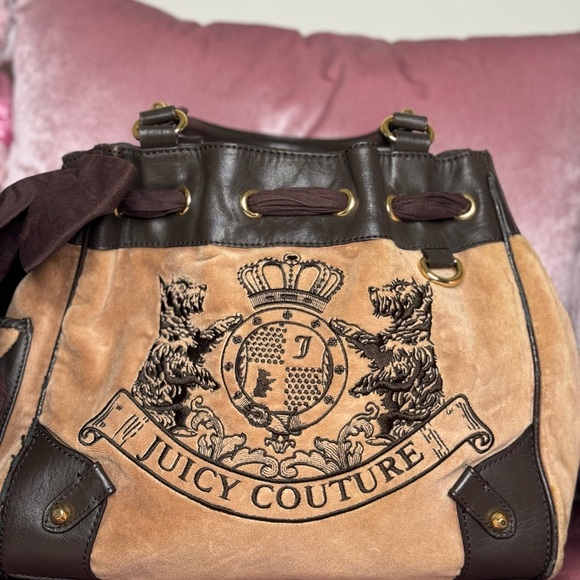 JUICY COUTURE BROWN SCOTTIE DAYDREAMER - Picture 6 of 9